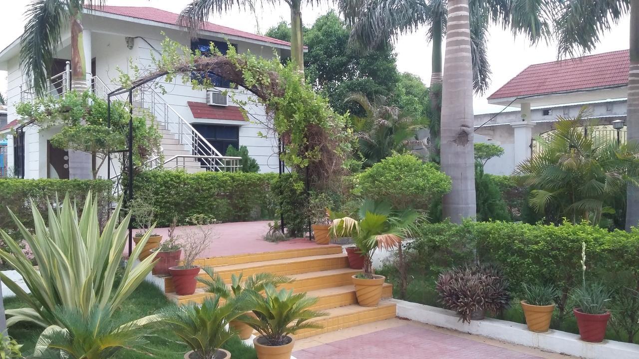 Balangir Swayam Resort מראה חיצוני תמונה